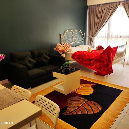 Cozy Studio Unit,Cyberjaya,Wifi, Netflix,Free Parking Exteriör bild