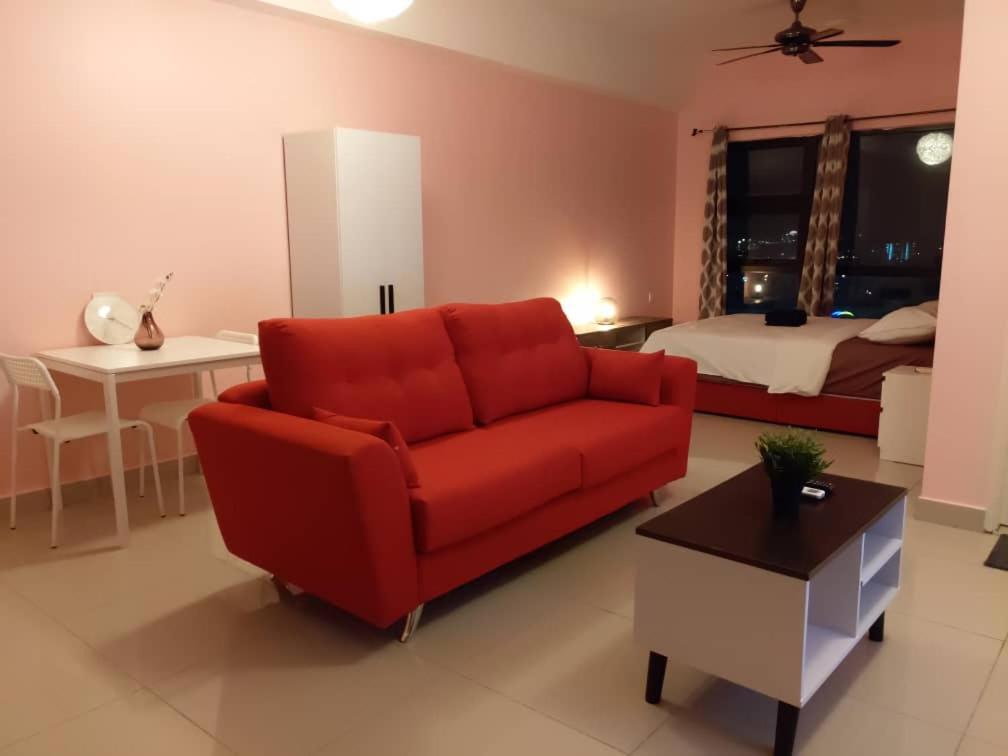 Cozy Studio Unit,Cyberjaya,Wifi, Netflix,Free Parking Exteriör bild