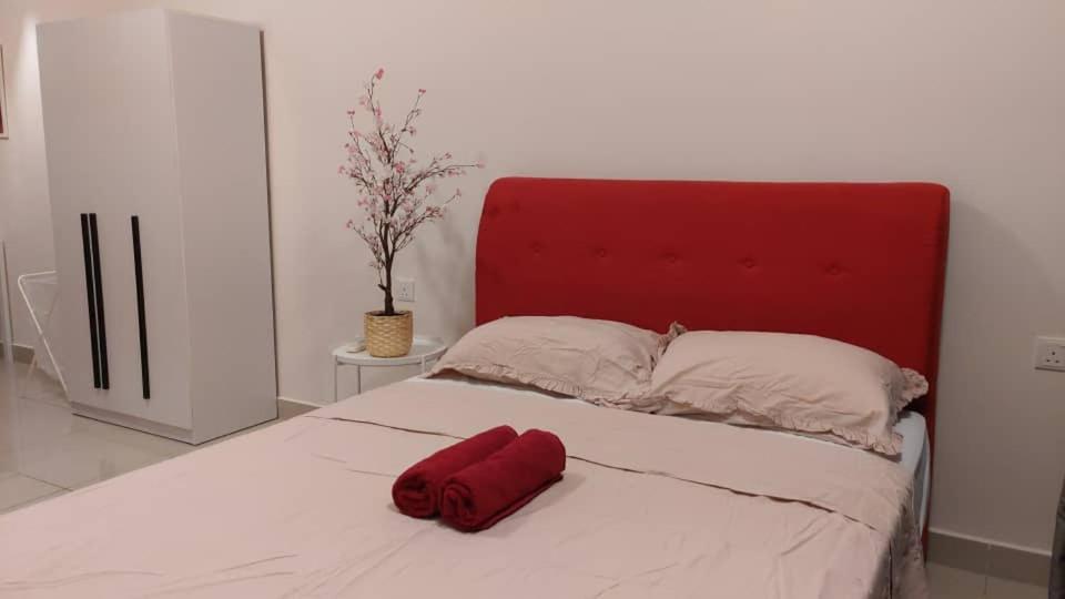 Cozy Studio Unit,Cyberjaya,Wifi, Netflix,Free Parking Exteriör bild
