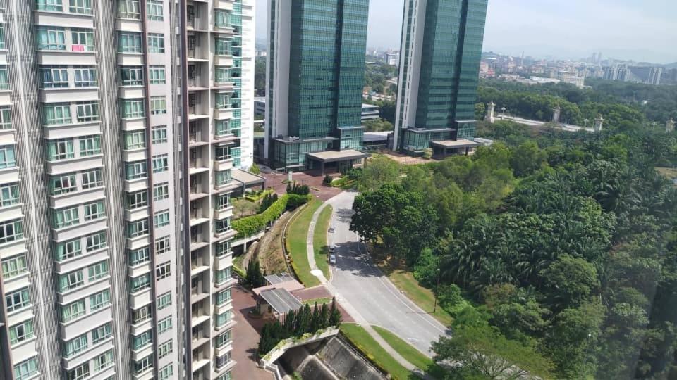 Cozy Studio Unit,Cyberjaya,Wifi, Netflix,Free Parking Exteriör bild