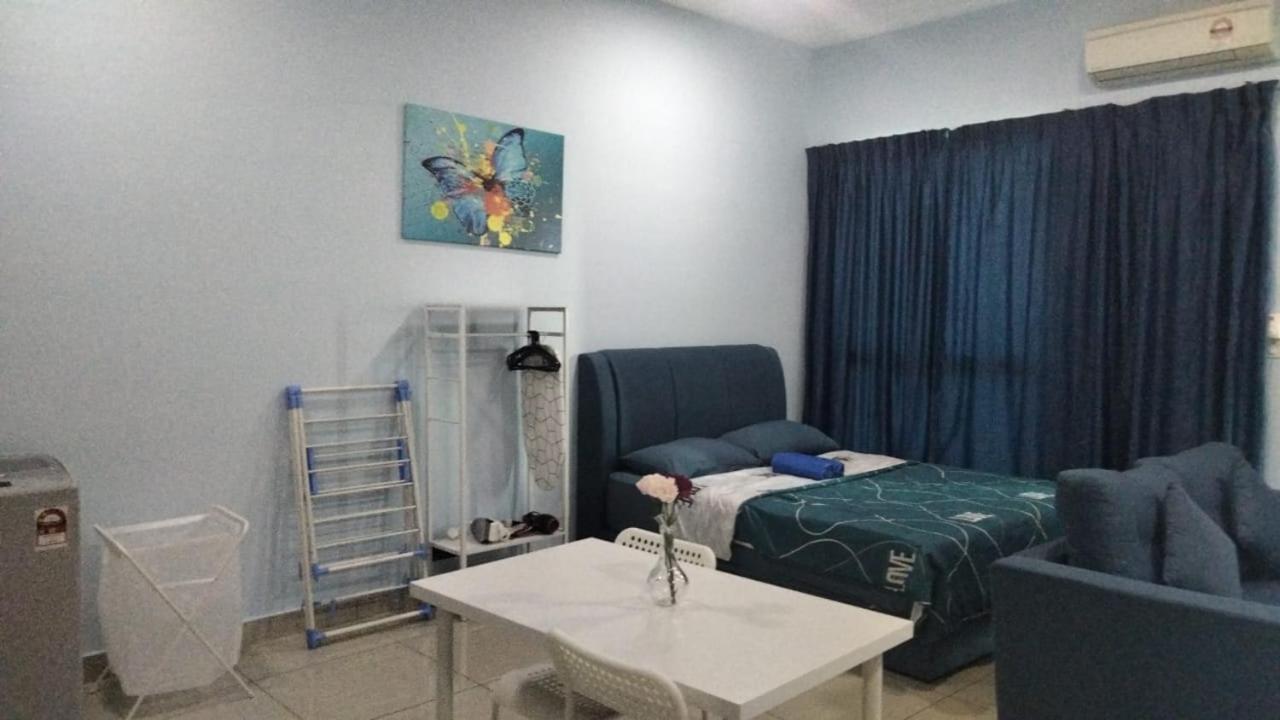 Cozy Studio Unit,Cyberjaya,Wifi, Netflix,Free Parking Exteriör bild