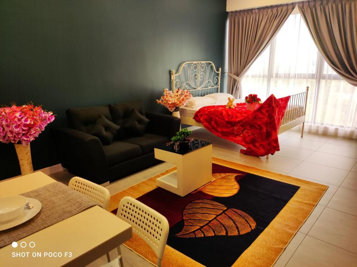Cozy Studio Unit,Cyberjaya,Wifi, Netflix,Free Parking Exteriör bild